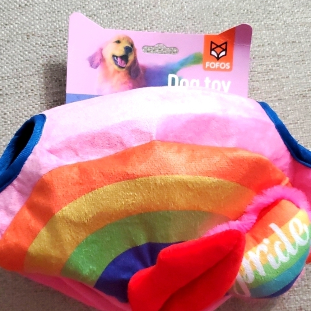 Fofos dog toy nwt